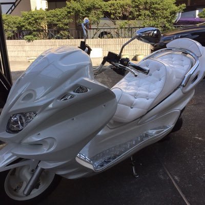 車、バイク好きfollow (マジェ アリスト)