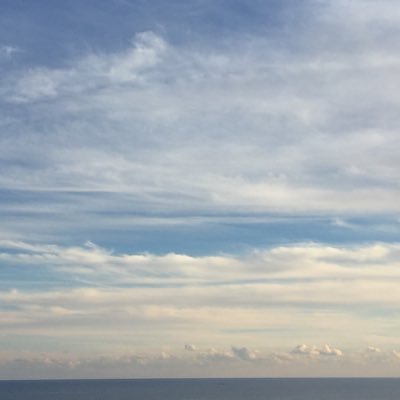 2018年夏、子どもが産まれる。お笑い好き、写真好き、ラジオもドラマも好き。お気軽にフォローして下さい。