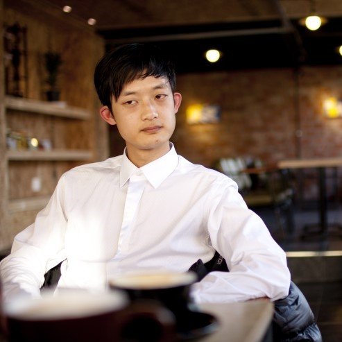 AStc1xcFeN1VBnG's profile picture. 