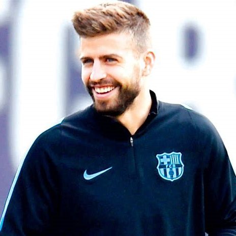 This is the club of fans to Gerard Piqué, player of FC Barcelona.
Este es el club de fans  de Gerard Piqué, jugador del FC Barcelona.