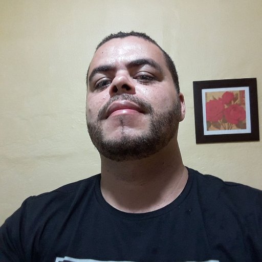 Fabiocastro185's profile picture. Um cara qualquer...