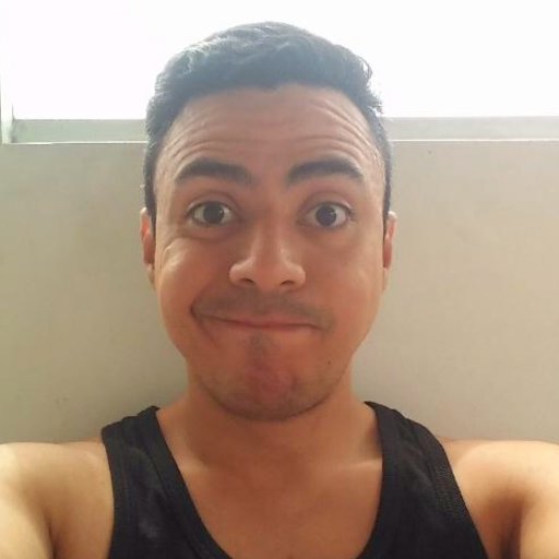 Caminando junto a la mejor persona... aquella que siempre saca lo mejor de mí :D
Instagram: @kikesimmonds // Blog: …http://t.co/3shlkaWBVH