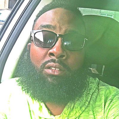 Dat_beardedfool's profile picture. 