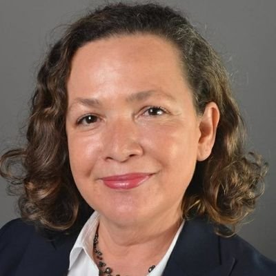 Avocate @Barreau_Paris & @BarreaudeMtl
#RelationsTransnationales #Compliance #Éthique #Diversité #Gender #EmpowerWomen #Technologie #AI #Arts