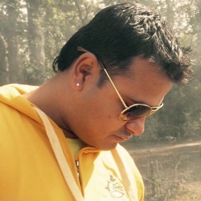 KhanalNibas's profile picture. समय खराब भएपछि दोष अरुलाइ दिनु भन्दा मौन बस्नु राम्रो🙄🙄🙄 ।।