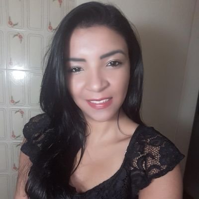 MaddyOliveira1's profile picture. 