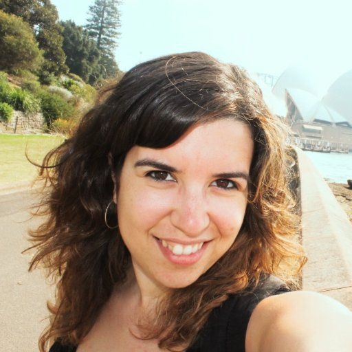 laurallobet_R's profile picture. Biòloga humana explorant la interdisciplinarietat 📚 Dissenyo projectes educatius a @eduxarxa 💃🏻 Ballo sempre que puc 🎭 Busca'm a la platea d'un teatre