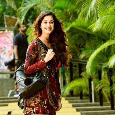 Neel_neelu94's profile picture. I Believe in everything♥️just everything❣️music lover 🎧💘 Har pal yahan jee bhar jiyo kyuki KAL HO NA HO😅😋🤗Confused Ladki 🙂🙃