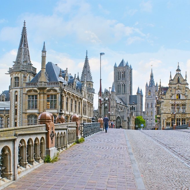 velogent's profile picture. Nie pleuje, wel neute / Member of a terminal species / Not pessimist, but realist / We are all going to die / #yolo #yodo / Suicide tsunami incoming