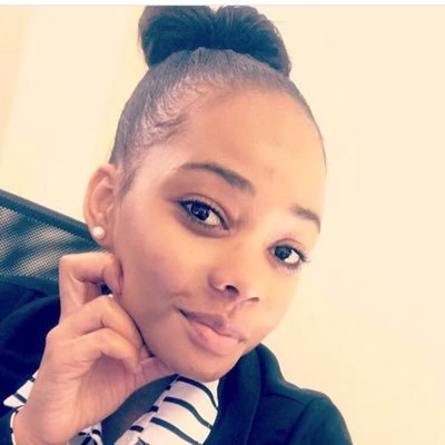 Helena75425371's profile picture. 