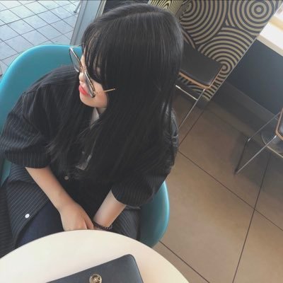 ___JGO4O7's profile picture. 美容学生￤'00￤업텐션 이￤로미오 마￤ 틴틴 이￤