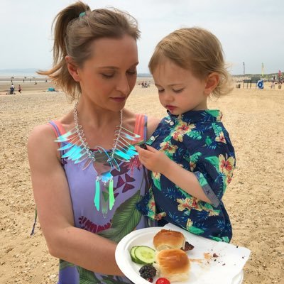 BLOGGER | Monthly columnist and hotel reviewer @RiddleMagazine - Luxury reviews for @TheBespokeBook | Parent tester @weareKidly