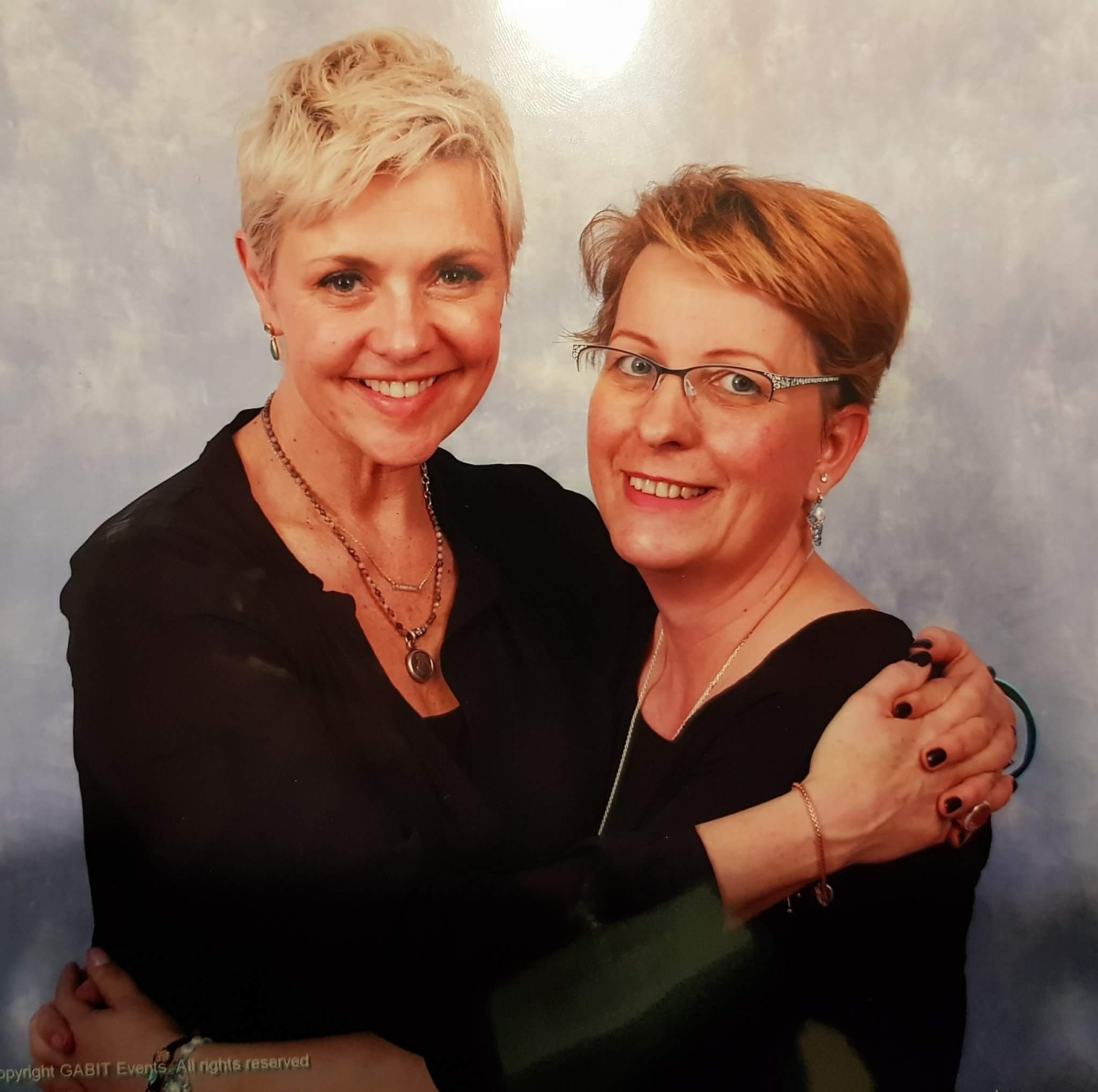 Hungarian fan of Amanda Tapping, mama of 3, wife, jewellery maker, child-psychologist, #Stargater, #Samjack shipper