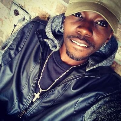 #floraBred💯💪
#kuntrybred
#amerikkkaaintshit 🖕
#LiveLife😏
#blacklivesmatter✊
#simplethings