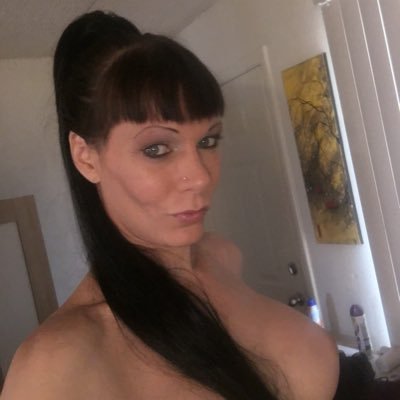 Adult film star ⭐️ XXX content 18 and older only! you can’t rape the willing🍒💋😈 Follow me on Instagram @TSpeggyb https://t.co/TswY0G0d8P…