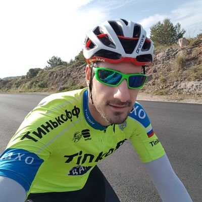 Triathlete▶◀Trailrunner & Photo Fan
3 x Half iM
3 x Trail Marathon
5 x Olympic Tri
5 x UltraTrail 100km
7 x Sprint Tri
7 x Half Marathon
5 x Duathlon/Aquathlon