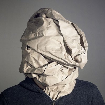 oso_0s0's profile picture. أحب #ستاربكس ☕️ واتابع هنا 🗿وهناك 🗺