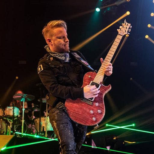 Fan Page for Zach Myers. Follow him at @ZMyersOfficial ⚠️The new @Shinedown album ATTENTION ATTENTION feat. DEVIL is out now  https://t.co/uHCAXunn9L