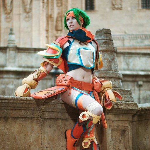 CosplayChizuru's profile picture. Cosplayer extremeña con pánico escénico desde 2014, profesora y muralista,  no limpio pescado.^^
yoroshiku onegai shimasu😁