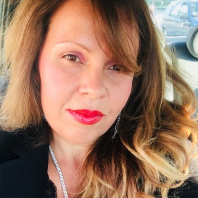 🇧🇬🇮🇹Economist, Logistics expert,E-commerce evangelist, digital marketing specialist. Passionate about innovations and technology, mother of 2.