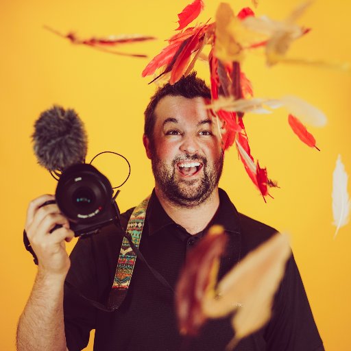 Creative Digital Media Guy | Building a Tiny House | Love Adventure, Philosophy, Art, Videography & Photography | Creative Director  @RecruitRoosters