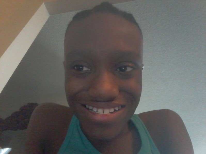 Hello im shamar my code is switch 1423 7441 0535 you guys wanna add my discord name shamar#2118 i have fans of my youtube too about my rapper god live canada