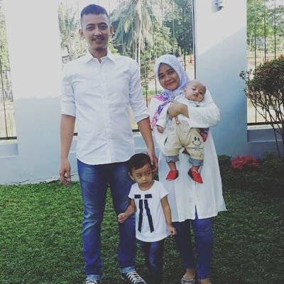 ibrahimhanifah's profile picture. ♥ Di balik setiap anak yang sukses selalu ada ibu yang mendoakan ♥|♥YA ALLOH ♥