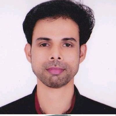 സാഹിത്യം , സിനിമ , മതം , രാഷ്ട്രീയം' പിന്നെ ,
ഹൽവയും മത്തിക്കറിയും..😉