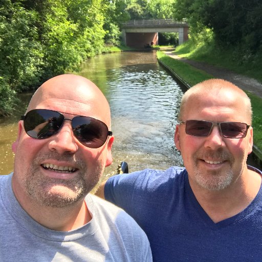 Follow the adventures of two men and their dog, updating and living on a narrowboat and looking forward to exploring the UK canal network