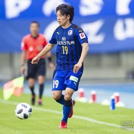 くぼ レアルu 15のデラビボラって選手 ダビドルイスみたいな髪型で そっちばっかり目がいくけど プレーが上手くてめちゃくちゃ速い