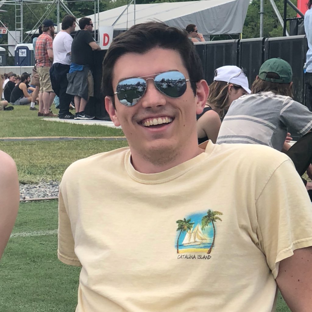 drewroberts_3's profile picture. I unfollow back