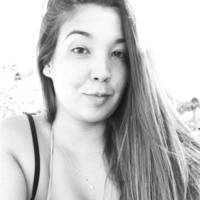 Faço de mim casa de sentimentos bons, onde a má fé não faz morada e a maldade não se cria. •21, Niterói - RJ•