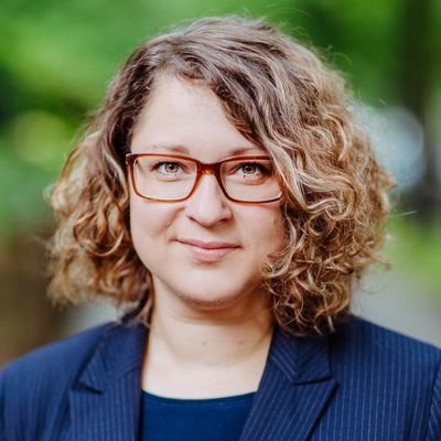 akkuhnt's profile picture. 