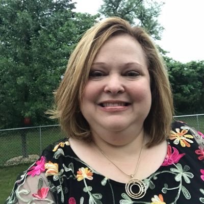 julie_thumma's profile picture. 