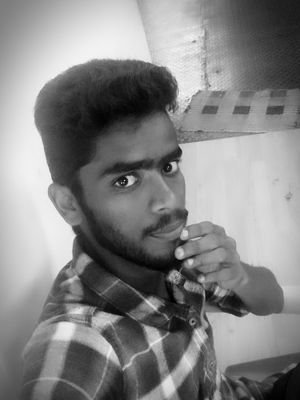 srinaveen7653's profile picture. 