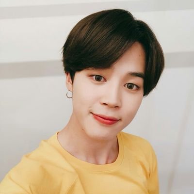i believe in people who still listens to bts' old songs. • DDAENG ━ 5 years with @BTS_twt
//방탄소년단// ➸ ᵒᵗ7 ˢᵗᵃⁿ 「 Fan Acc. 」only BTS owns me。🇵🇭