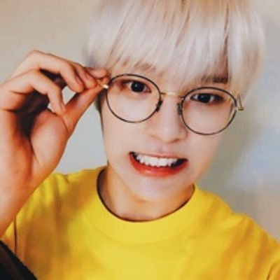 minyhukss's profile picture. ㅤ