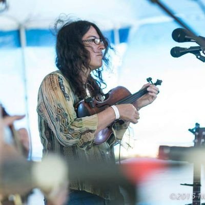 #Singer-songwriter, #Cajun fiddler, fan of #folk & old #country music, hellraiser and occasional smarta**. Not the only Gina Forsyth, only the best known. #nola