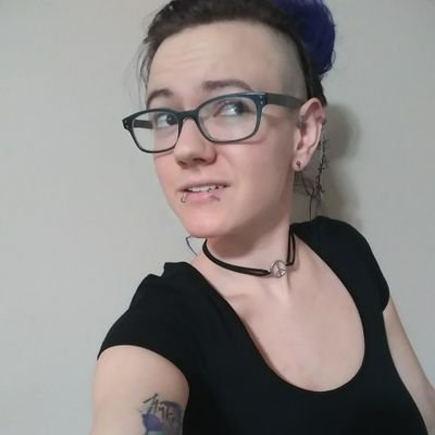 Inclusive Vegan | Intersectional Feminist | Gamer Enby | They/Them | Here to help the world and also drink oat milk