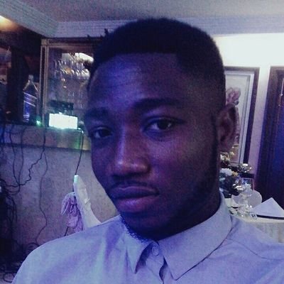 神は良いです 🙏 | 🎓 Study In Mines Geology And Petroleum | Young Entrepreneur | Ig:@raciine_coulibaly
#ForzaMilan 💪