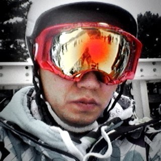 TLdaddy's profile picture. 사진, DSLR, 여행, 스노보드, 보드, 친구, 술, 모임, 소중한 사람, 행복, 열정, 일....나와 함께 하는 것들..
보드에 미친 사람.. 사람에 미친 사람..