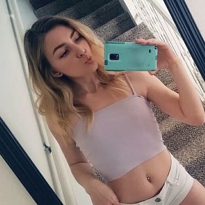 KateyAnninos's profile picture. 