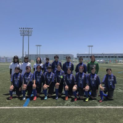 高取国際女子サッカー部 در توییتر 高取国際 0 ー 日ノ本学園 15 高取初の関西大会 最後まで全員で全力で戦うことが出来ました 1点取ることはできなかったけど 最高に楽しい70分間でした 明後日からは新チーム 頑張ってほしいです 女子サッカー 選手権