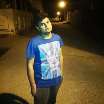 VashisthaOm's profile picture. 7580090085