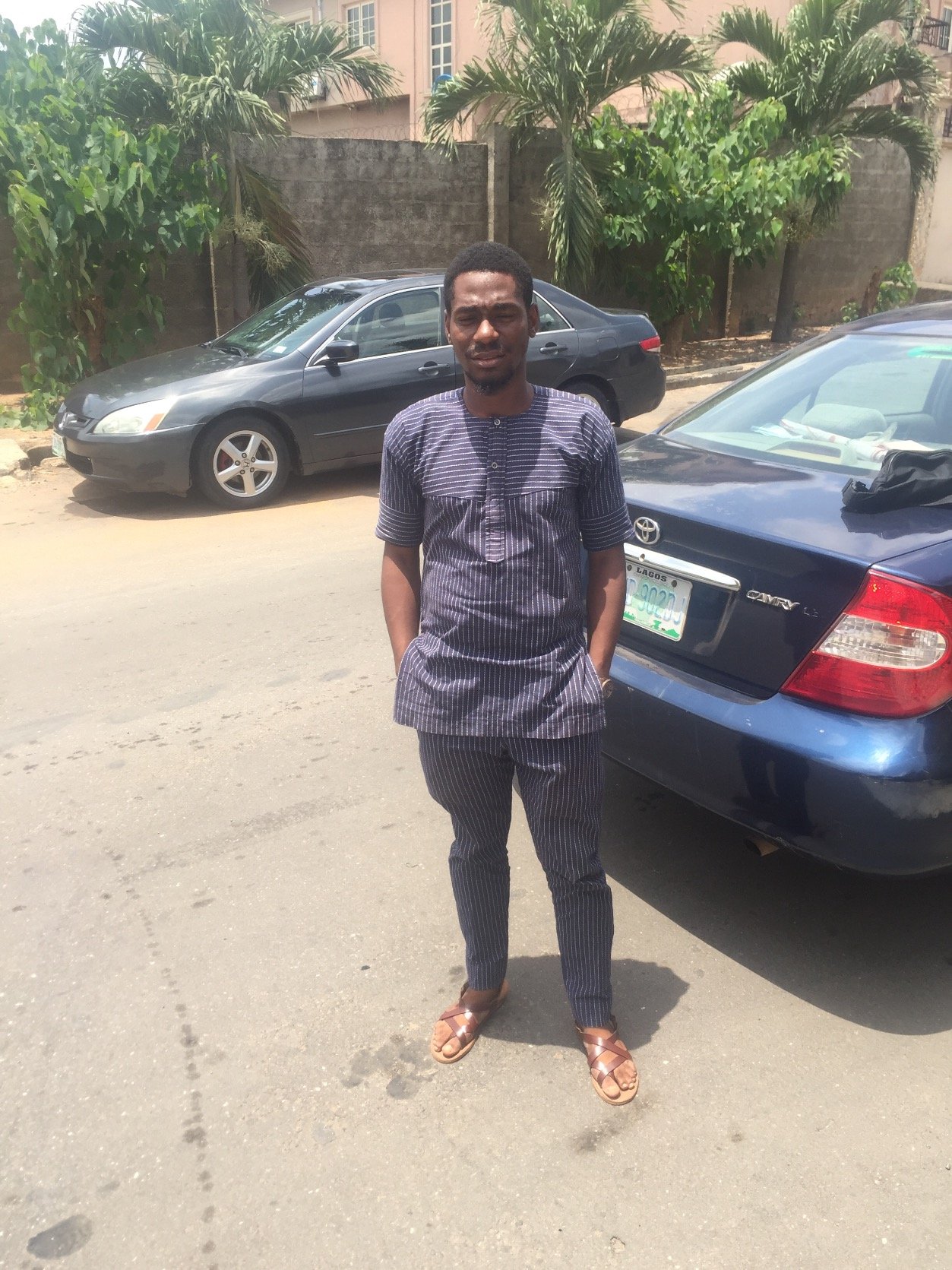 OnyekaFrank00's profile picture. 