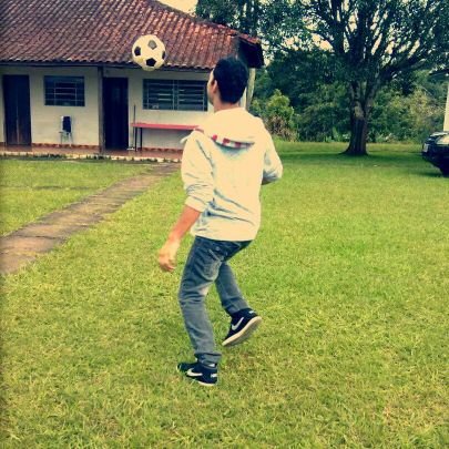 lufs95's profile picture. Designer l Branding