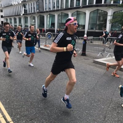Love my wife, Jesus, Cycling, Rugby and all things running... Oh and I now appear to run Marathons for fun.