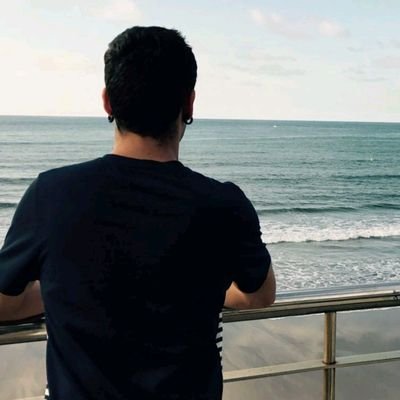 alvaroft94's profile picture. Gora @sdeibar!!! IPURUAKO GARRASIA! ❤️💙