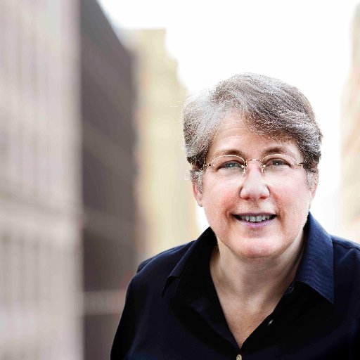 Tech nerd, writer, entrepreneur, maker, beekeeper. Founder at Camares a Zoho partner. We help middle market businesses streamline, simplify & succeed.