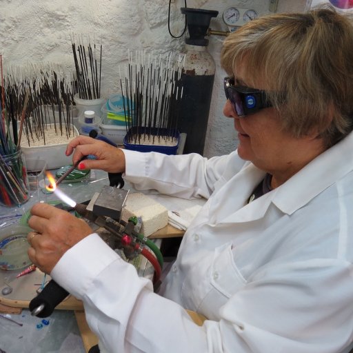 Passionate about making lampworked (flameworked) glass beads at STUDIO44MAURITIUS, Calodyne, GRAND GAUBE, Mauritius